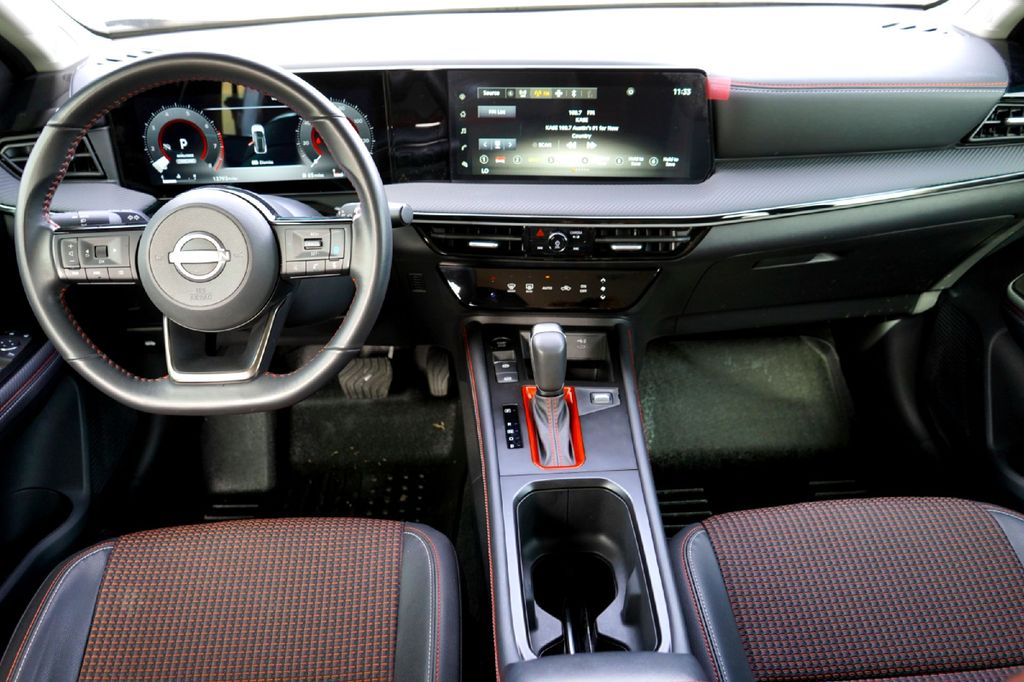 Used Car 2025 Nissan Kicks  Sr For Sale Under $25,000 In Taylor, Texas