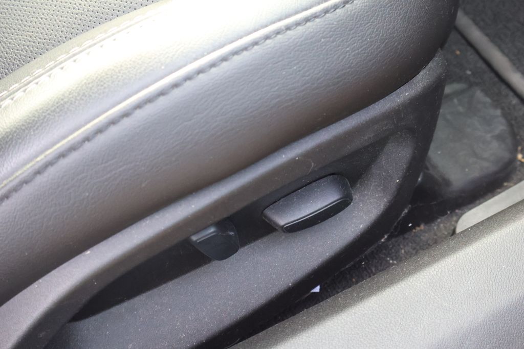 Thumbnail: 2019 Chevrolet Corvette - 28