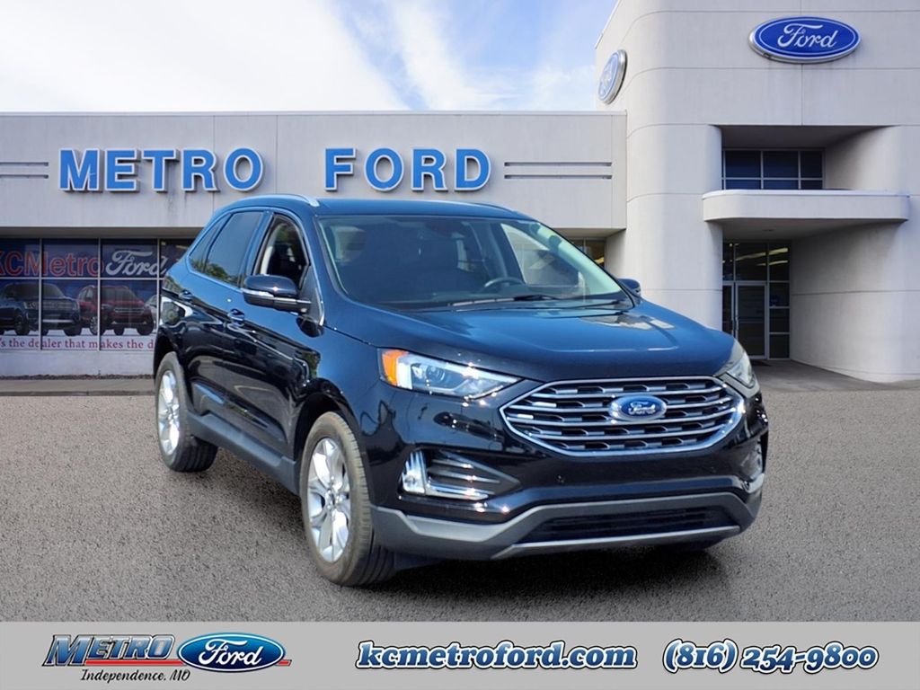 2024 Ford Edge Titanium