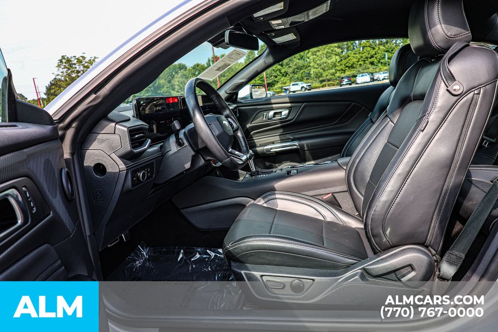 Used 2025 Silver Ford EcoBoost Premium image 18