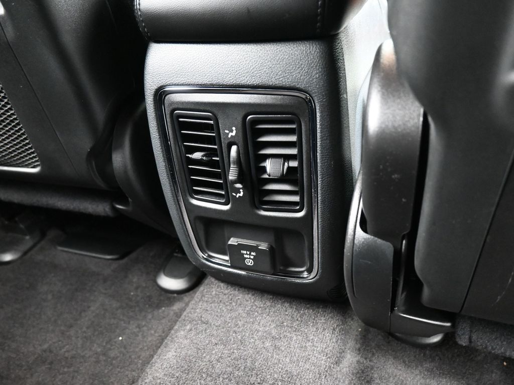 Used 2018 Bright White Clearcoat Jeep Altitude image 35