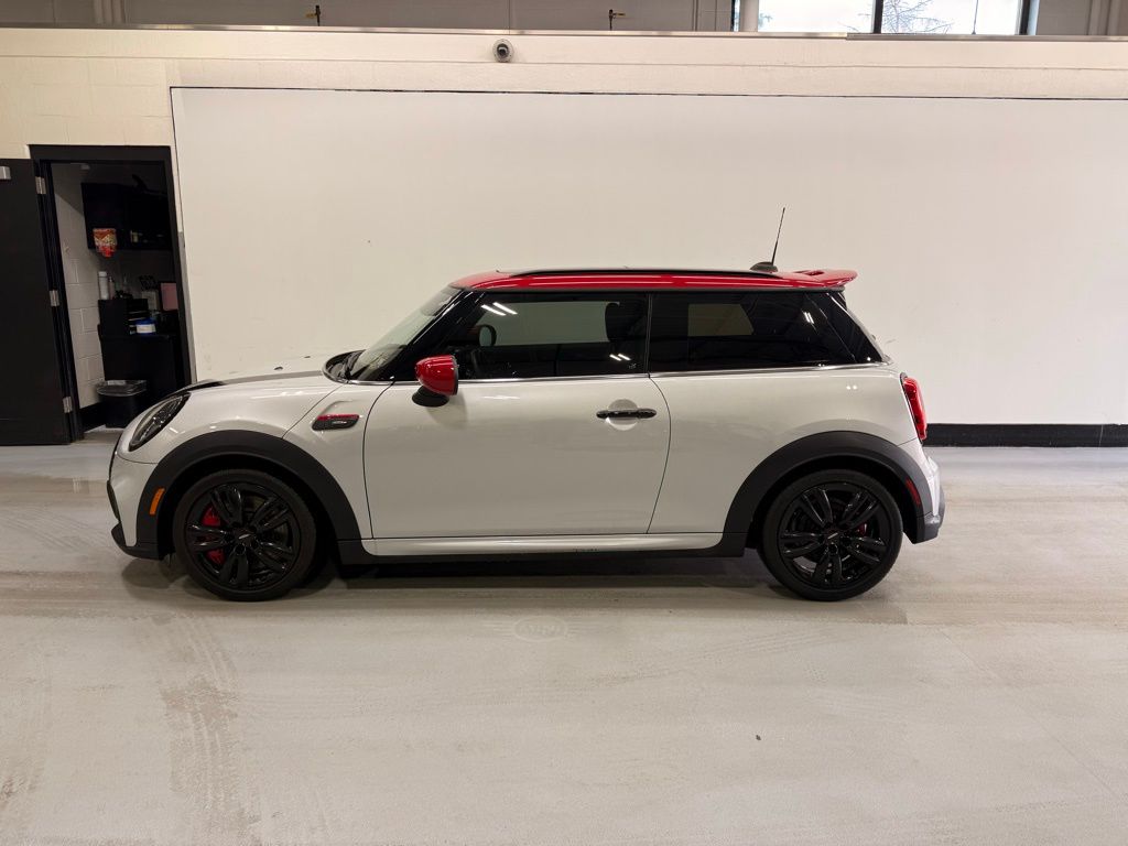 Thumbnail: 2022 MINI Cooper - 2