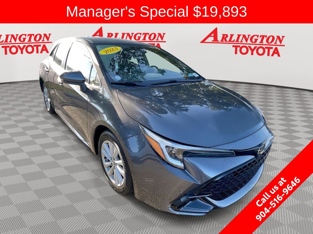 2023 Toyota Corolla Hatchback SE