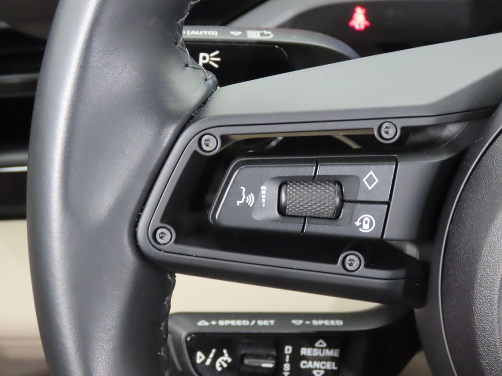 Thumbnail: 2024 Porsche Taycan - 19