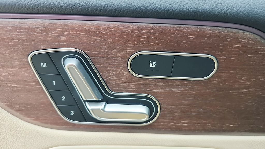 2023 Mercedes-Benz GLB