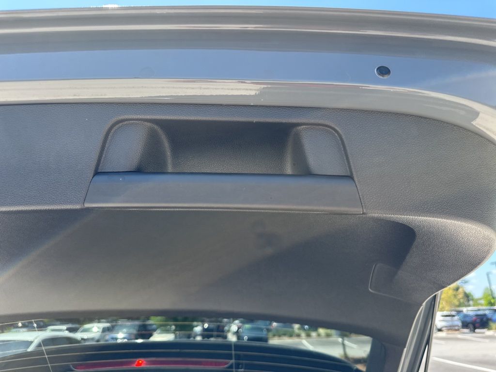 2022 Gray Volkswagen Taos 1.5T SE FWD SUV