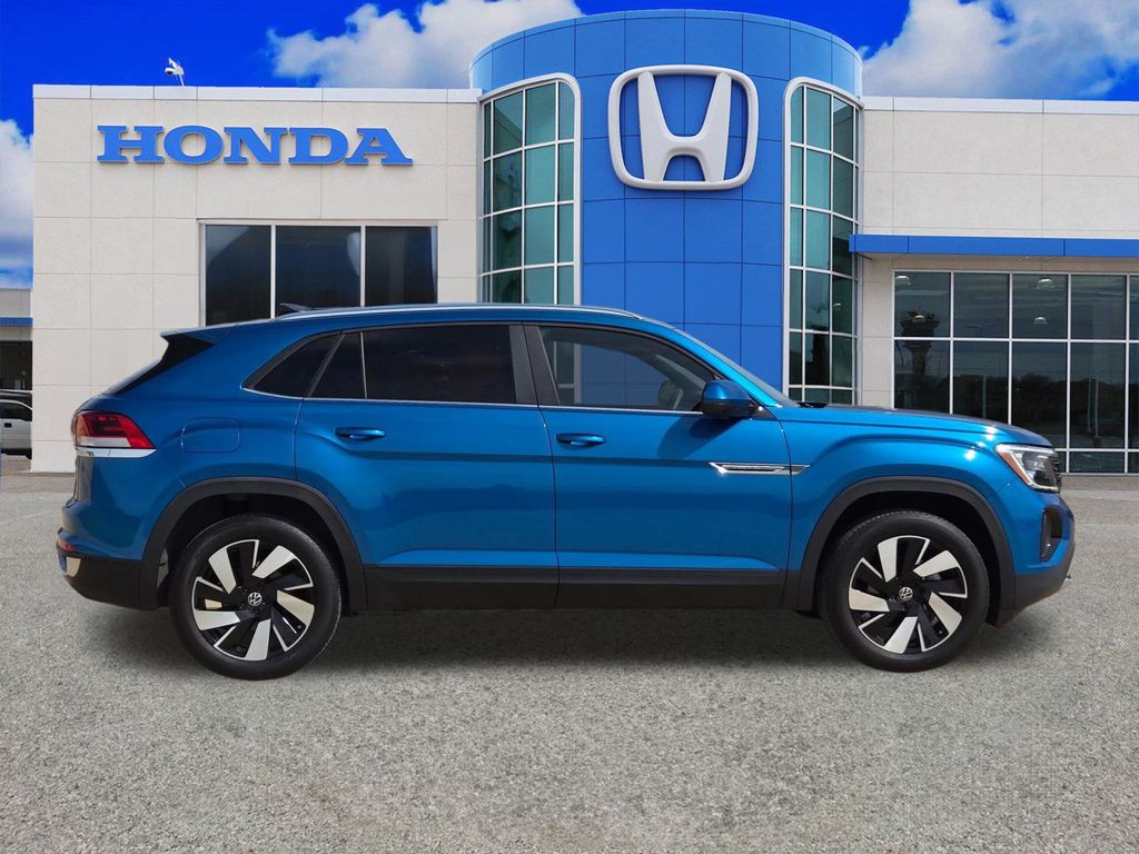 Used 2024 Volkswagen Atlas Cross Sport SUV