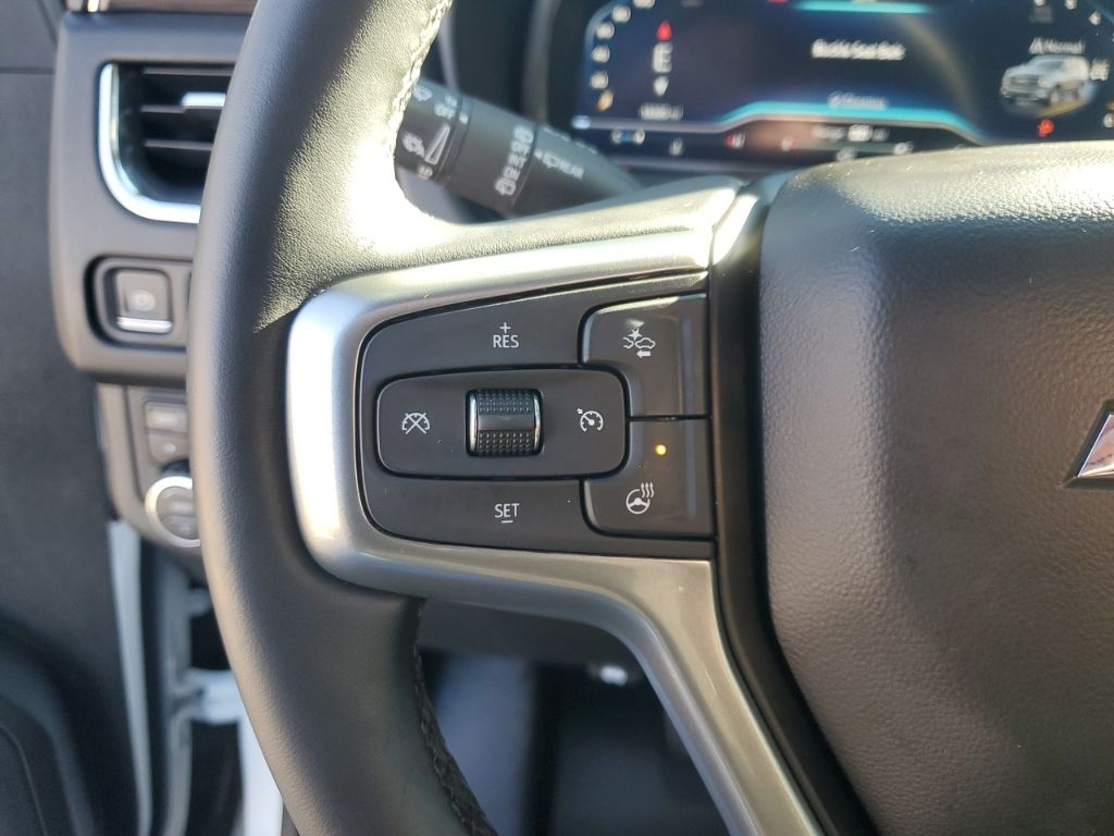 Used Car 2023 Chevrolet Suburban  Z71 For Sale Under $70,000 In Austin, Texas