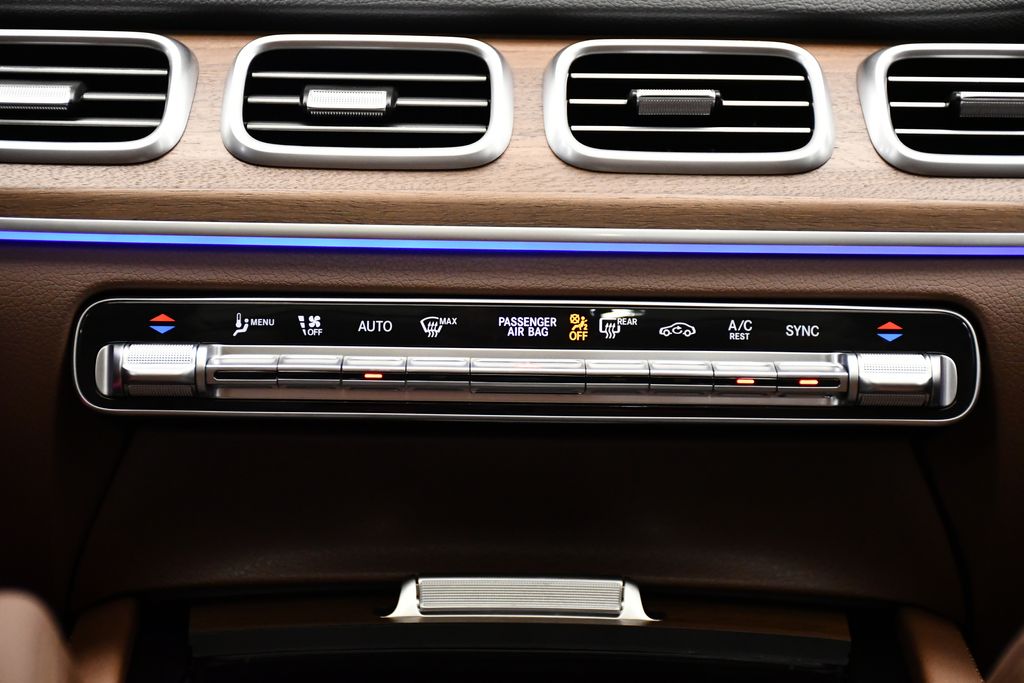 Thumbnail: 2026 Mercedes-Benz GLE - 28