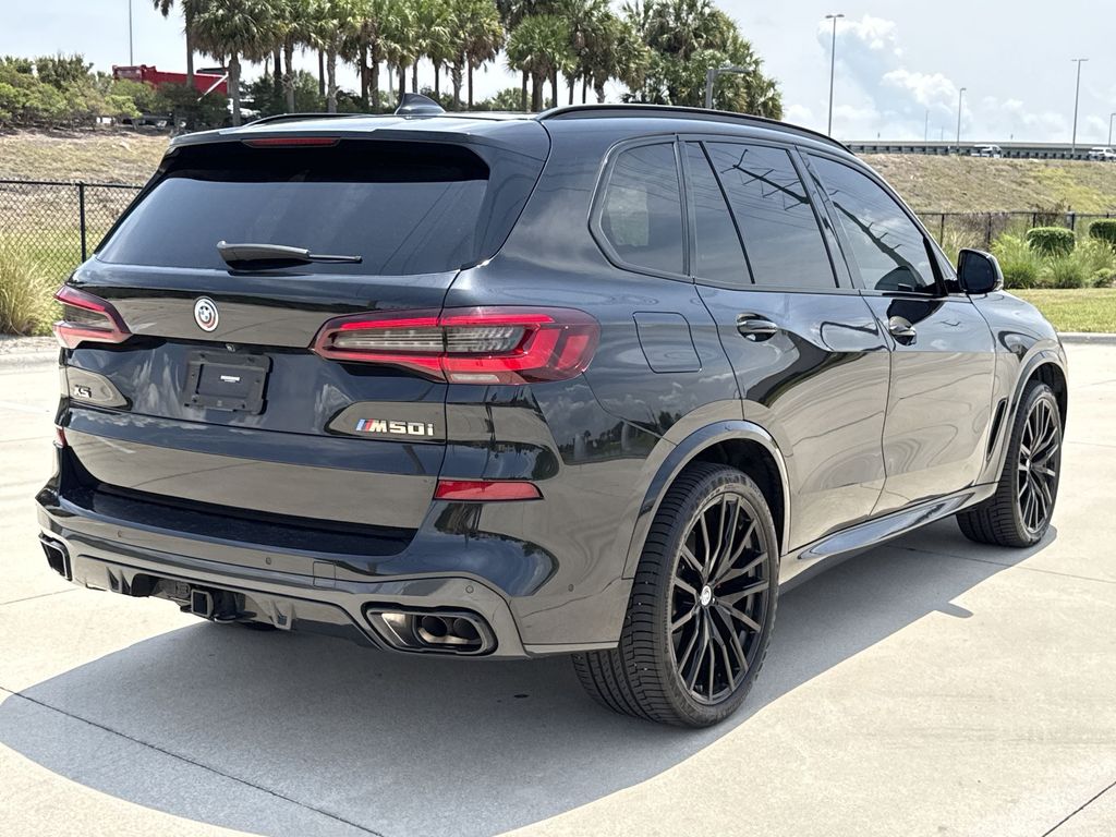 Thumbnail: 2023 BMW X5 - 11