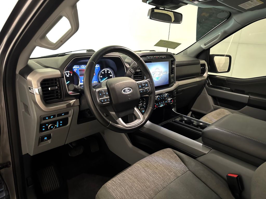 Certified Used 2023 Gray Ford XLT image 5