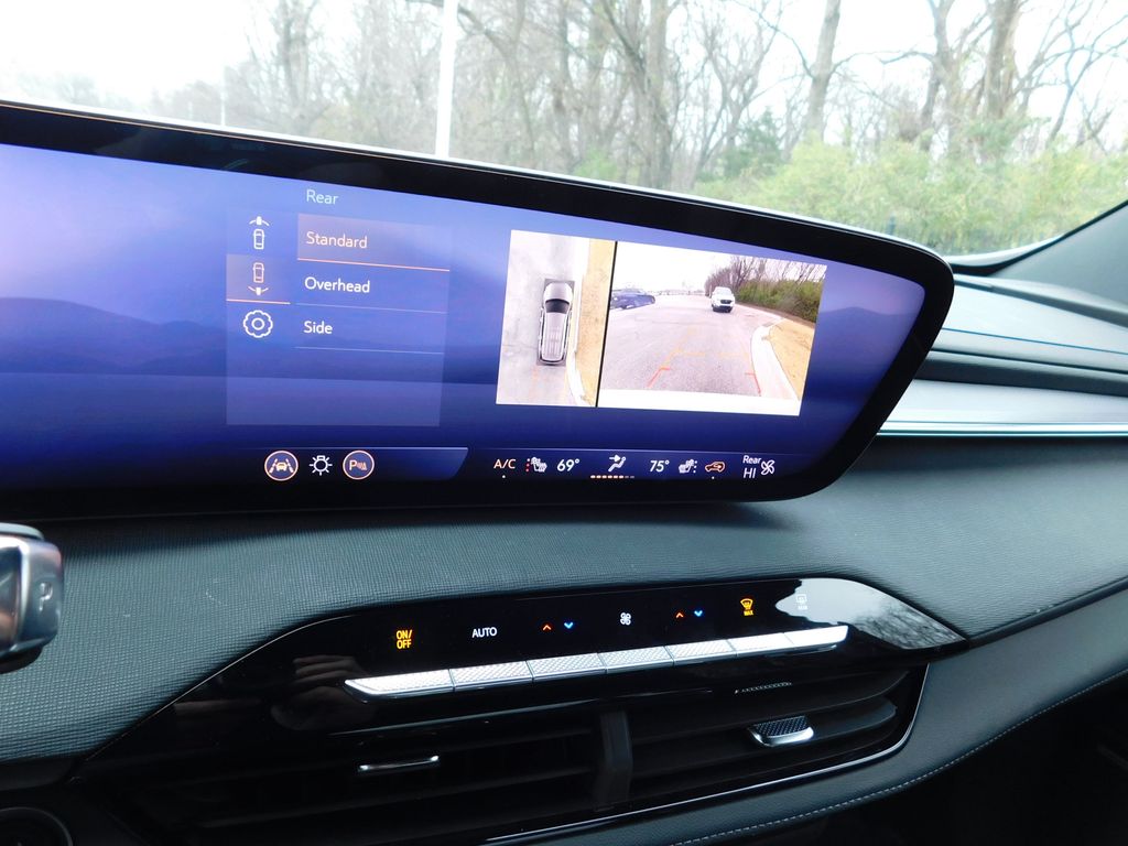 Thumbnail: 2025 Buick Enclave - 10