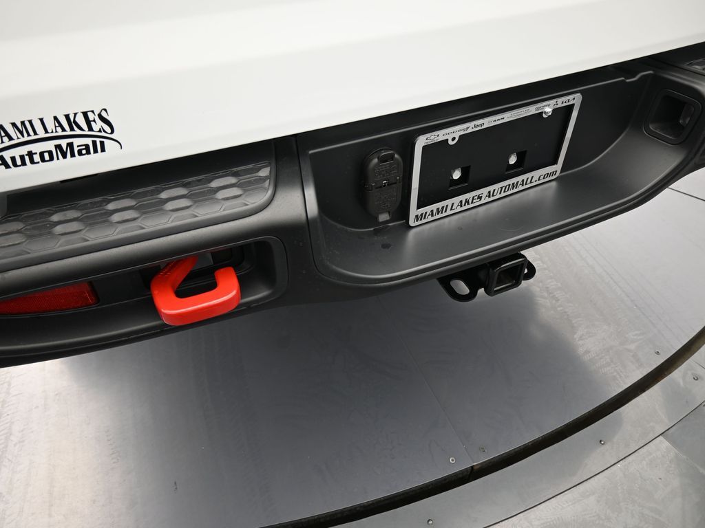 New 2026 Bright White Clearcoat Jeep Rubicon image 33