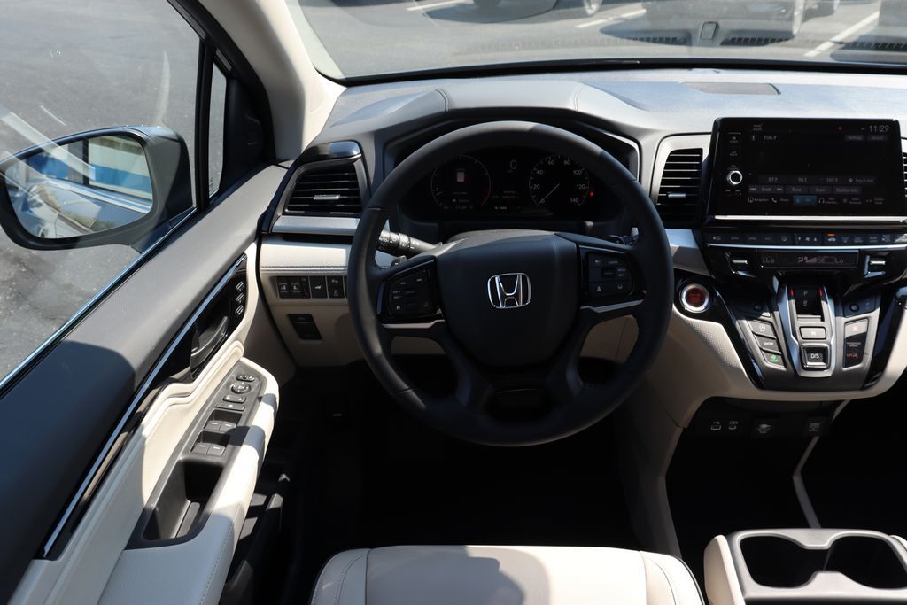 Thumbnail: 2026 Honda Odyssey - 20