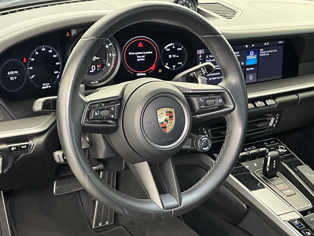 2021 Porsche 911 Carrera 4 - 3
