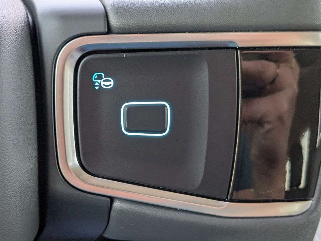 2025 Ford Expedition Active MAX