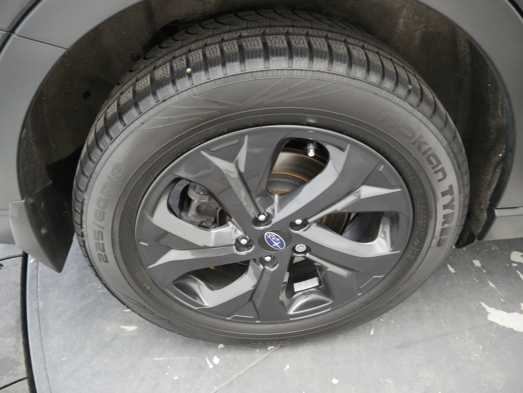 Thumbnail: 2020 Subaru Outback - 16