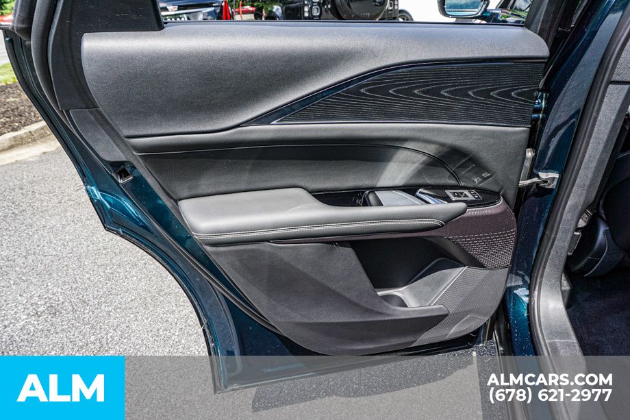 2024 Cadillac LYRIQ Luxury 1 - Photo 54