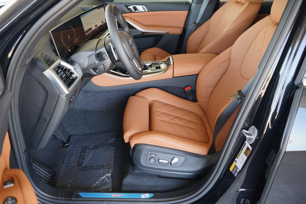 Thumbnail: 2026 BMW X5 - 12