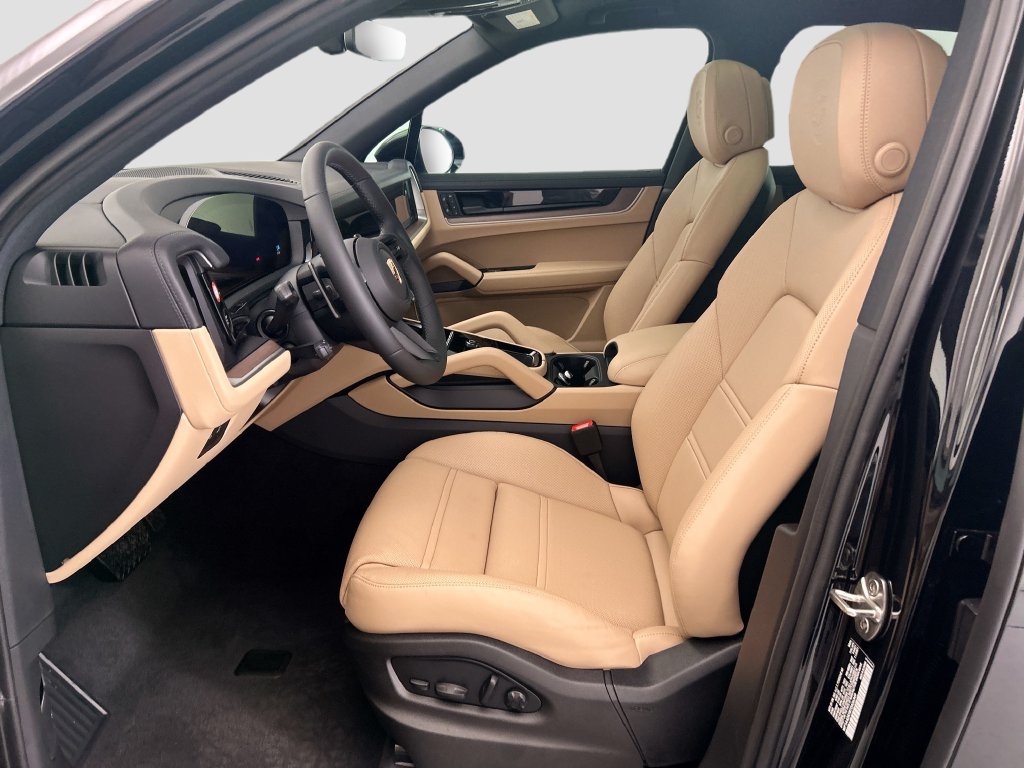 Thumbnail: 2026 Porsche Cayenne - 5