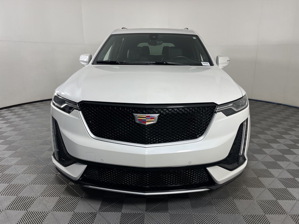 Thumbnail: 2025 Cadillac XT6 - 22