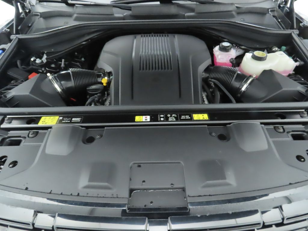 Thumbnail: 2025 Land Rover Range Rover - 30