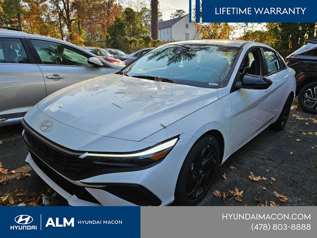 New 2026 White Hyundai SEL Sport image 4