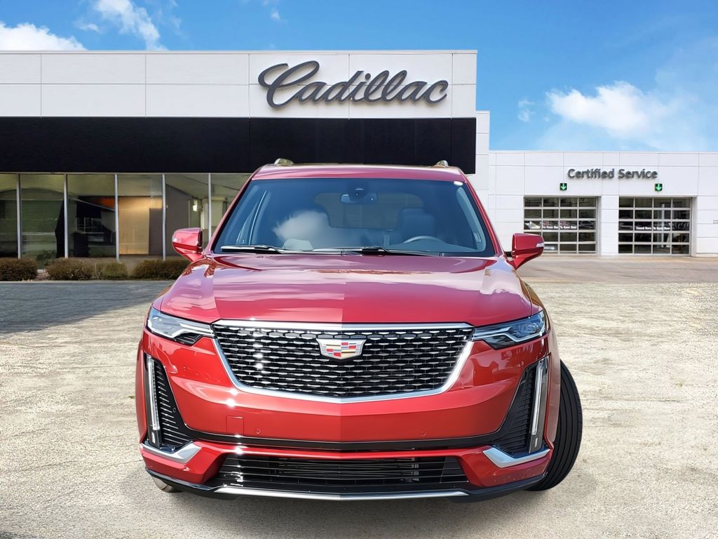 2025 Cadillac XT6 Premium Luxury 3