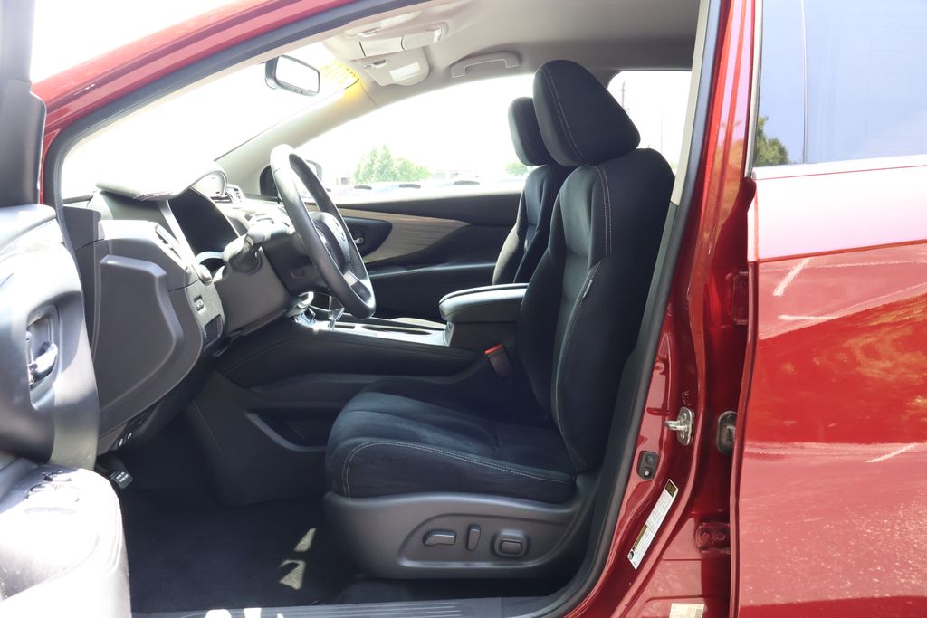 Thumbnail: 2018 Nissan Murano - 28
