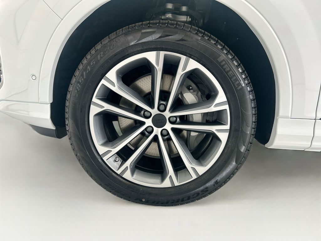 Thumbnail: 2026 Audi Q7 - 29