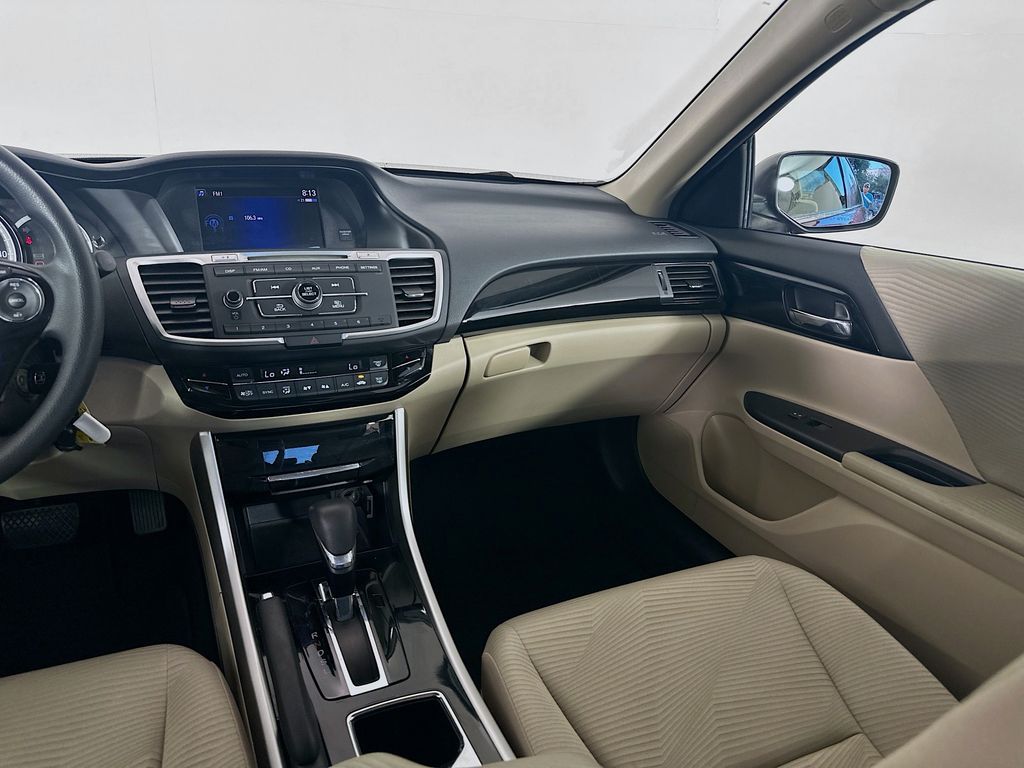 Thumbnail: 2016 Honda Accord - 22