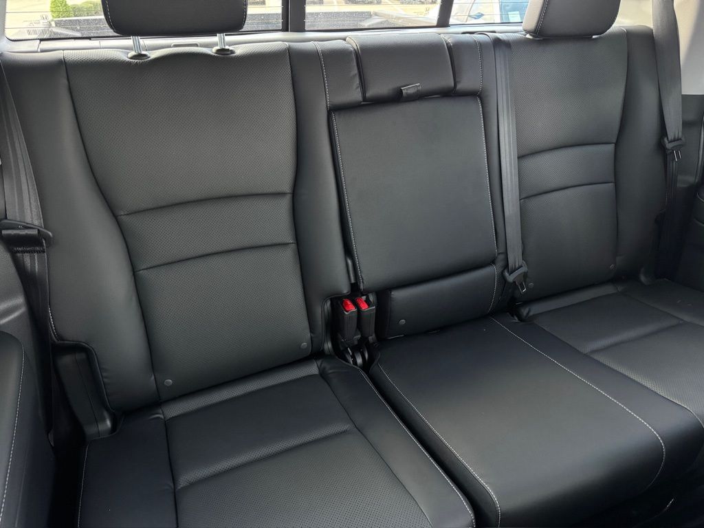 2026 Honda Ridgeline RTL Black at Community Honda