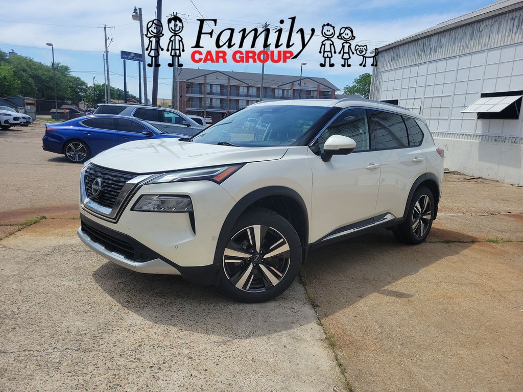 Pearl White Tricoat 2023 Nissan Rogue Platinum AWD SUV / Crossover All-Wheel Drive Continuously Variable Transmission