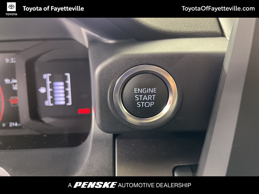 Thumbnail: 2025 Toyota 4Runner - 32