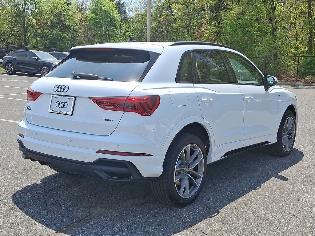 2025 Audi Q3 Premium 4
