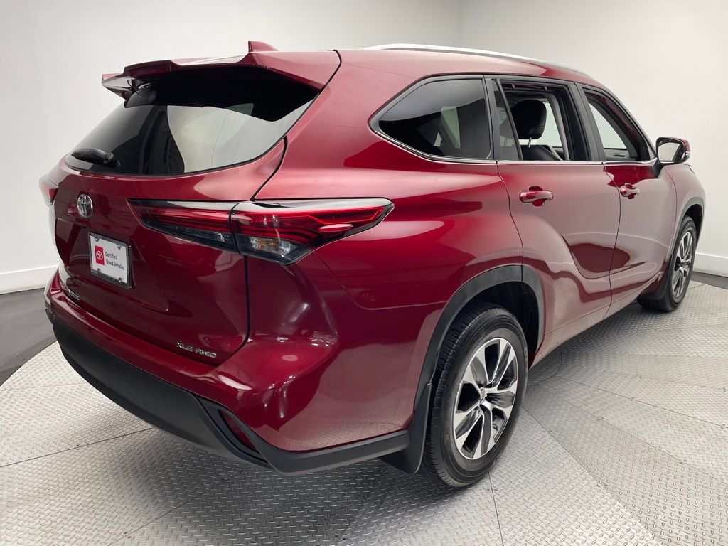 2023 Toyota Highlander XLE 5