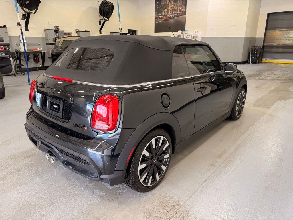 Thumbnail: 2023 MINI Cooper - 6