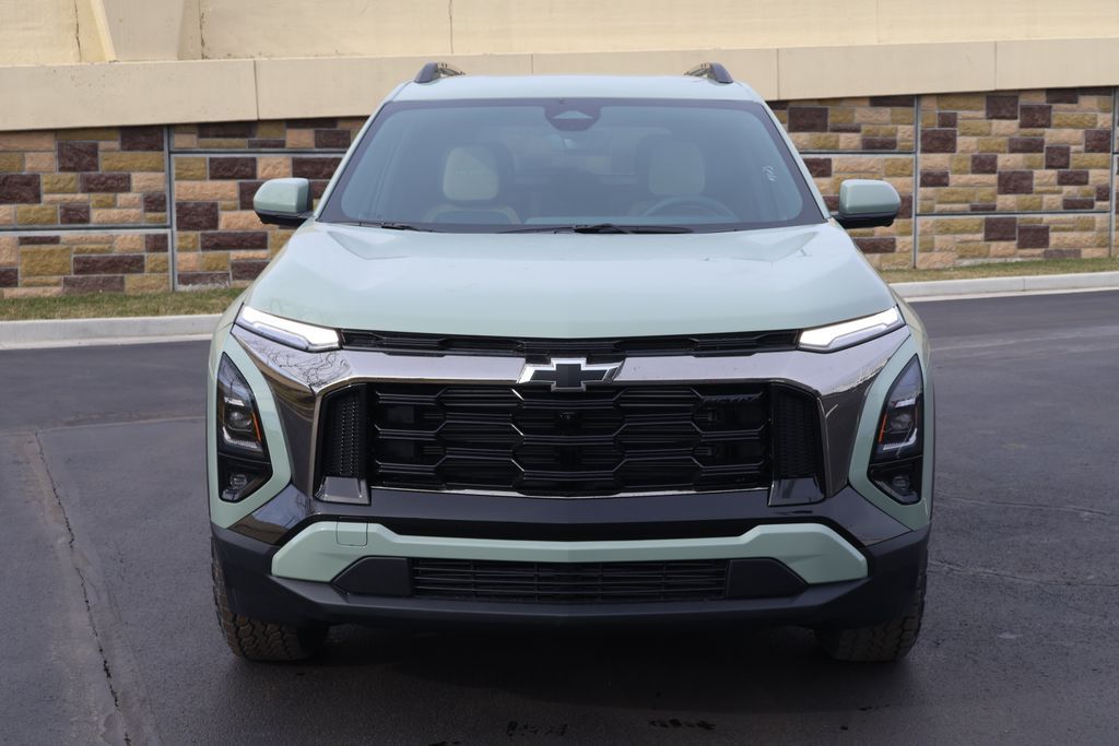 Thumbnail: 2026 Chevrolet Equinox - 2