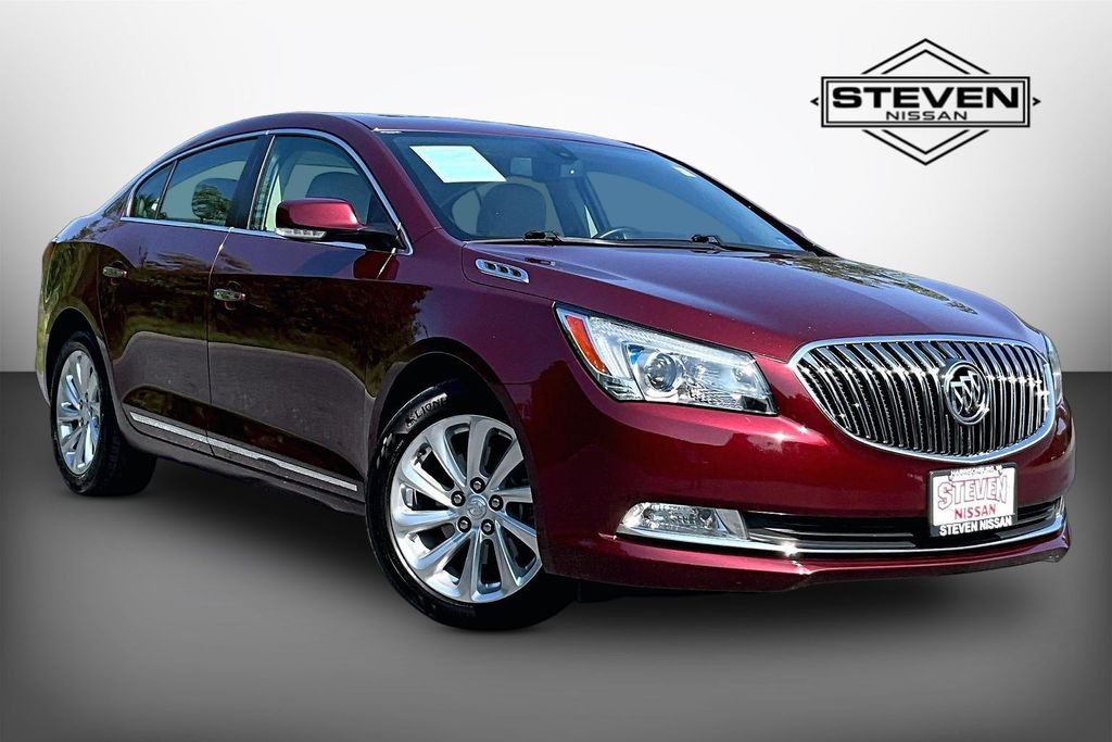 Deep Garnet Metallic 2016 Buick LaCrosse Sedan Front-Wheel Drive 6-Speed Automatic Overdrive