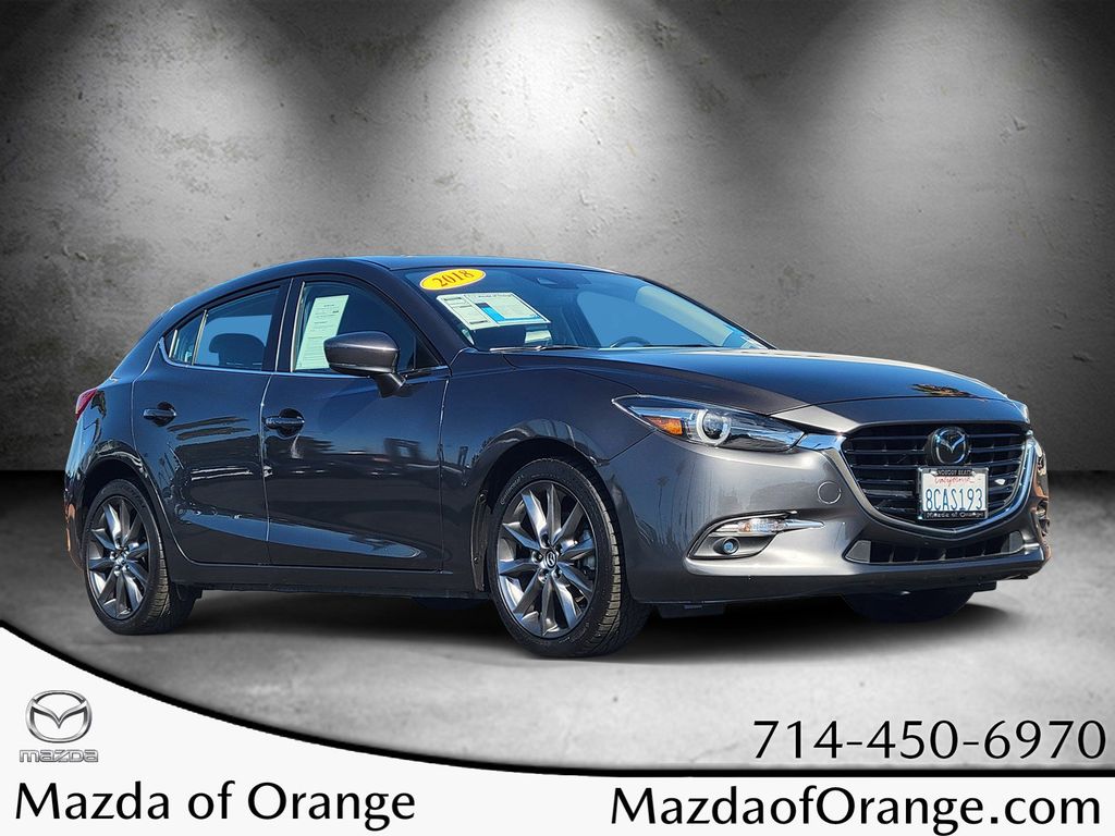 Machine Gray Metallic 2018 Mazda MAZDA3 Grand Touring Hatchback Hatchback Front-Wheel Drive 6-Speed Manual