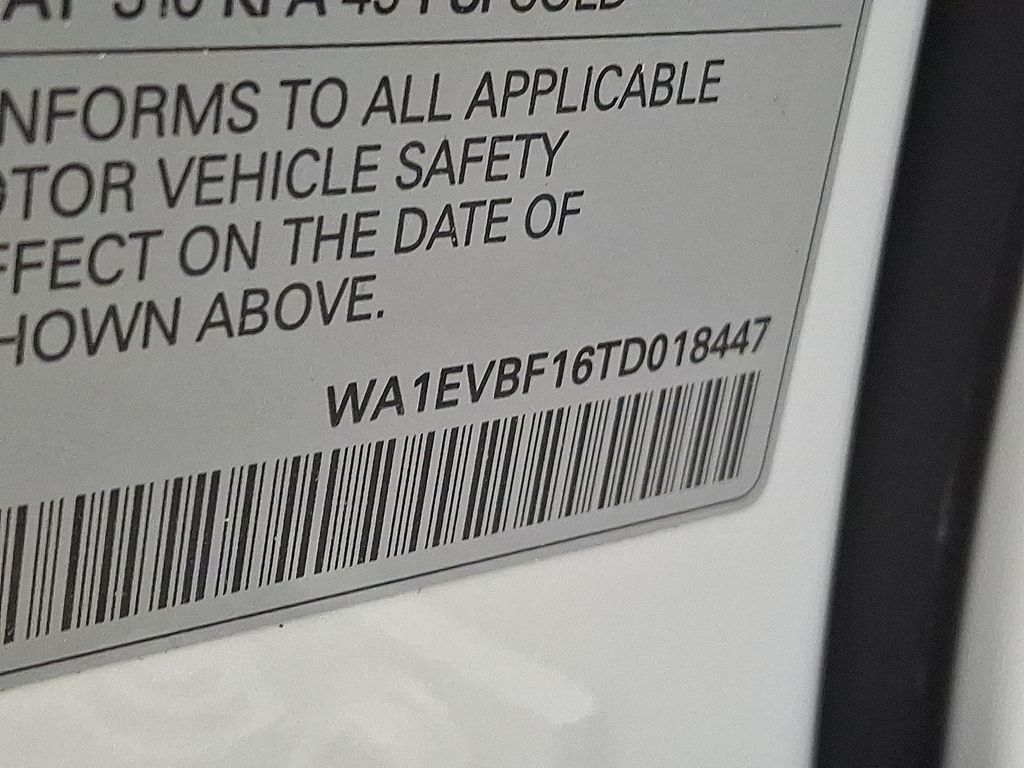 Thumbnail: 2026 Audi Q8 - 15