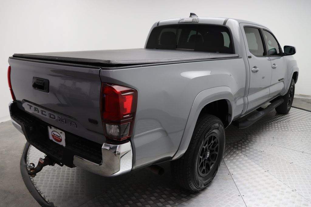 2020 Toyota Tacoma SR5 8