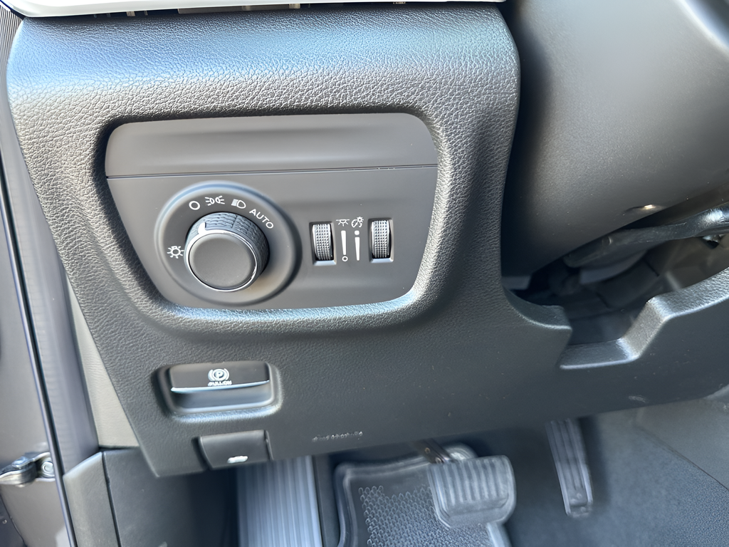 New Car 2025 Jeep Grand Cherokee L  For Sale Under $50,000 In Austin, Texas