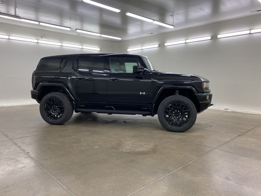 2025 GMC HUMMER EV SUV 2X photo