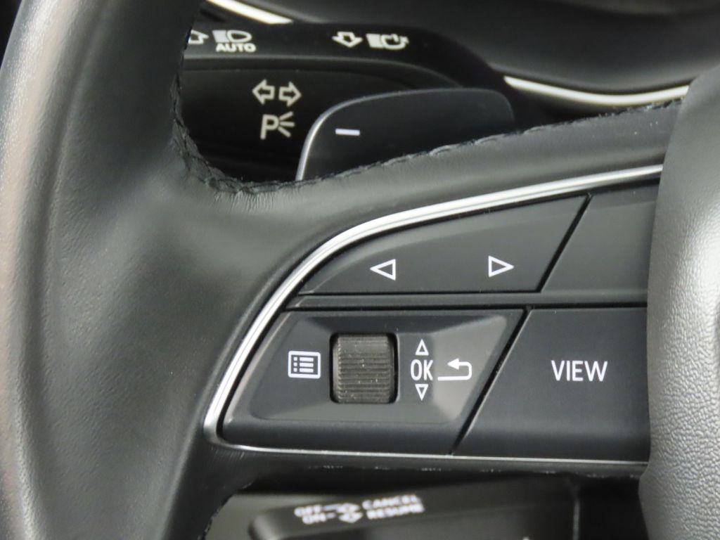 Thumbnail: 2023 Audi Q7 - 16