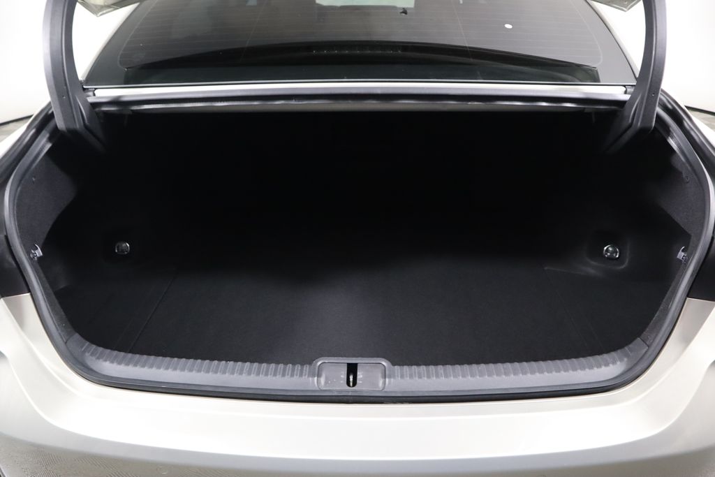 2024 Lexus ES Hybrid 300h 28