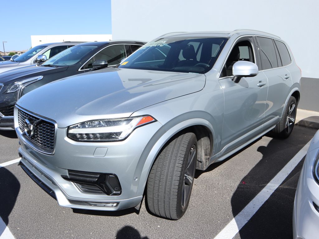 Thumbnail: 2018 Volvo XC90 - 3