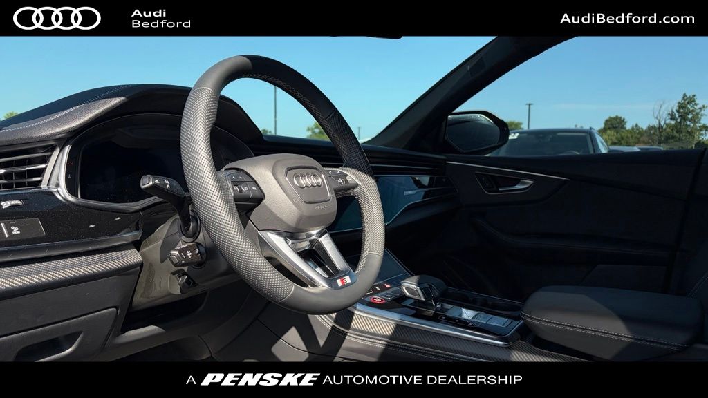 Thumbnail: 2025 Audi SQ8 - 13