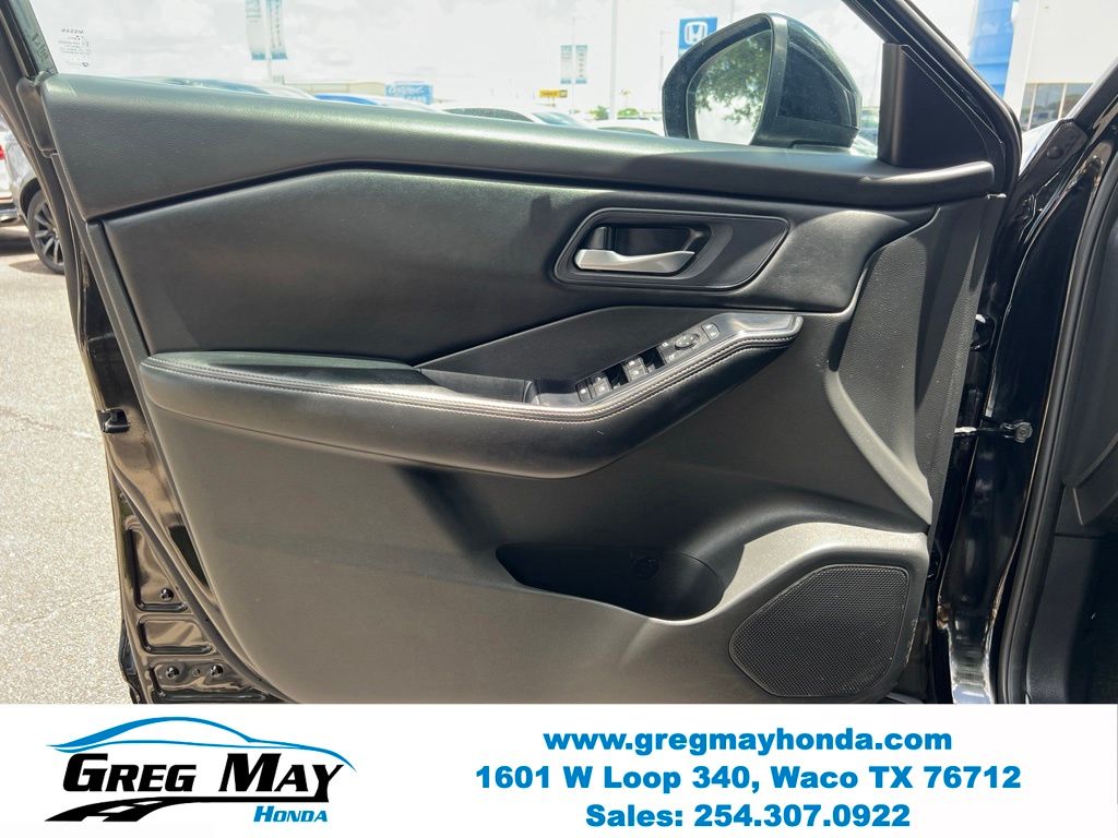 2024 Nissan Rogue SV Black at Greg May Honda