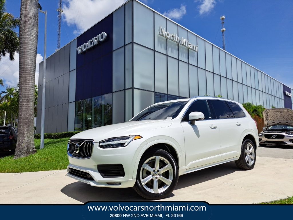 2023 Volvo XC90 B6 Core